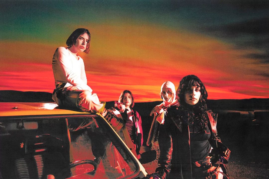 Cariño y Girl Ultra lanzan "Locochona"