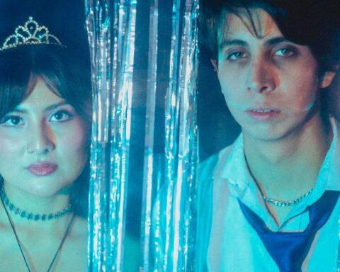 Cometa a la Deriva vestidos para una fiesta de promoción