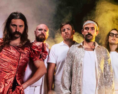 IDLES en las noticias de hoy con el lanzamiento de su disco