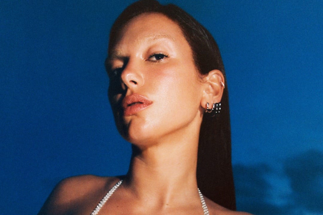 Dua Lipa en las noticias de hoy con el anuncio de su nuevo disco