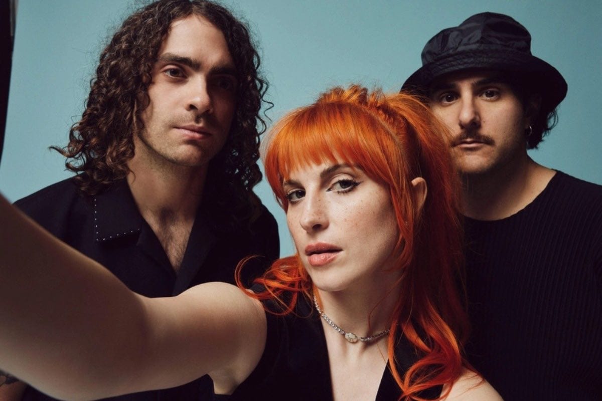Paramore en las noticias de hoy con el lanzamiento de su nuevo videoclip.