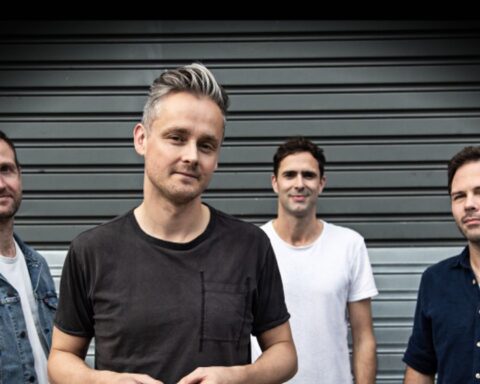 Keane en las noticias con su regreso a Perú
