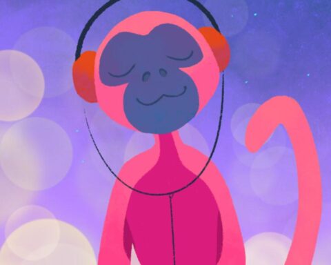 Oak Palace con el mono animado que es su marca representativa