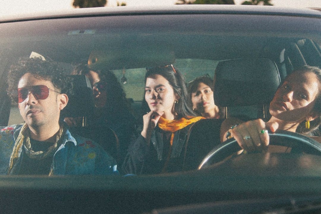 Imposible en un auto