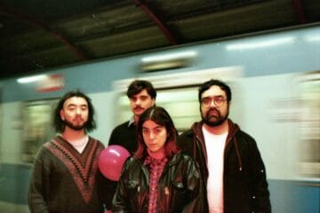 Floresalegría en una estación de metro