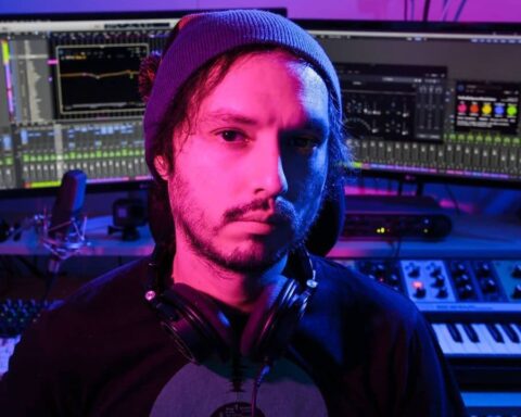 Gunter Brenner en el estudio de grabación