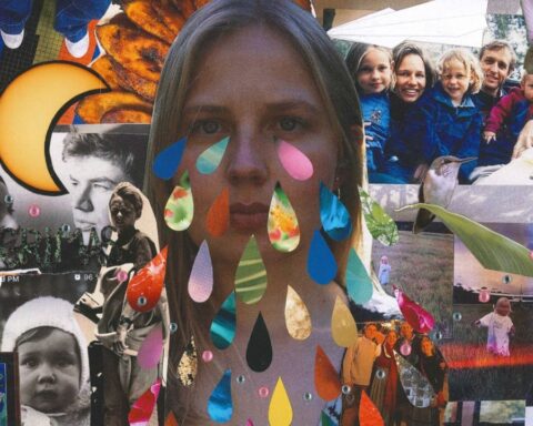 Maya Von en la portada de su single Lágrimas