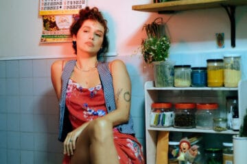 Gala Brie en la portada de su single “El Impulso”