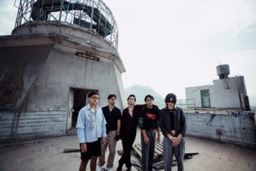 Aeropod posando en un fuerte