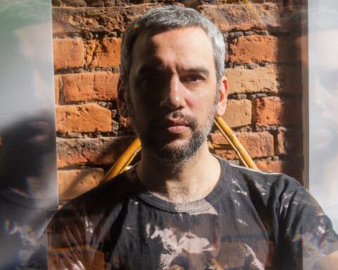 Barrio Lindo mirando de frente