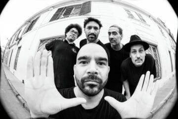 Cómo Asesinar a Felipes en el ojo de pez