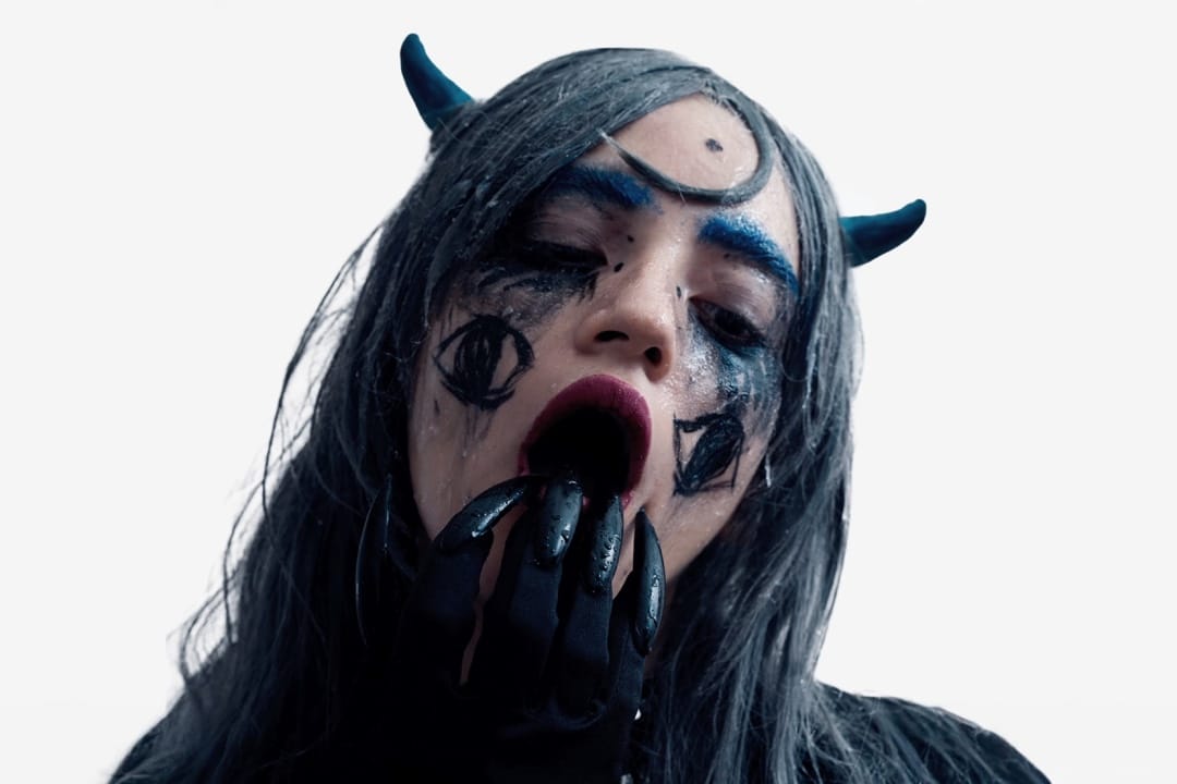 KOKÔ CECÊ en el arte de “Claroscuro”