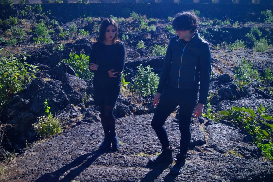 Sexores posando a campo abierto