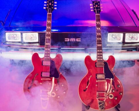 Gibson presenta guitarras inspiradas en Back to the Future