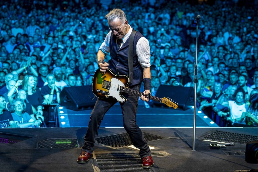 Bruce Springsteen tocando en vivo