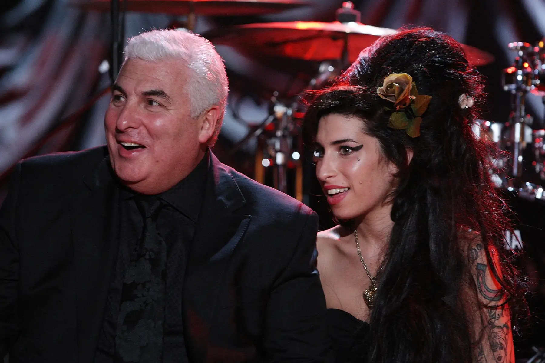 Amy Winehouse y su padre Mitch