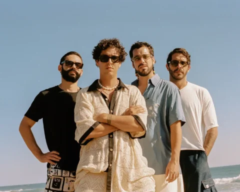 Rawayana posando en la playa