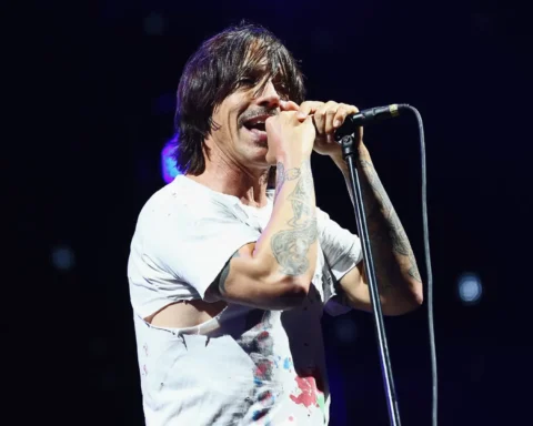 Anthony Kiedis de Red Hot Chili Peppers