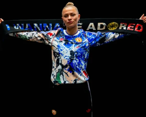 The Stone Roses en colección de Adidas