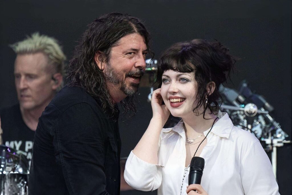 Dave Grohl junto a su hija Violet