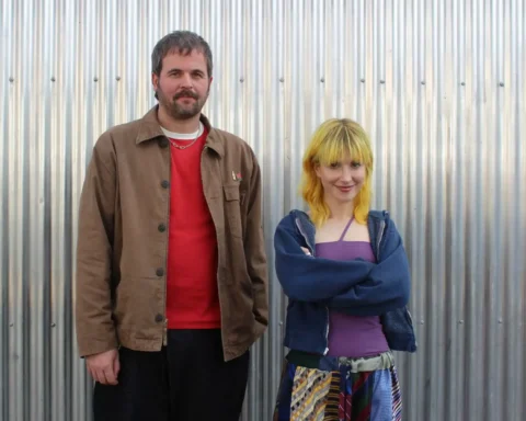 Hayley Williams con su proyecto Power Snatch