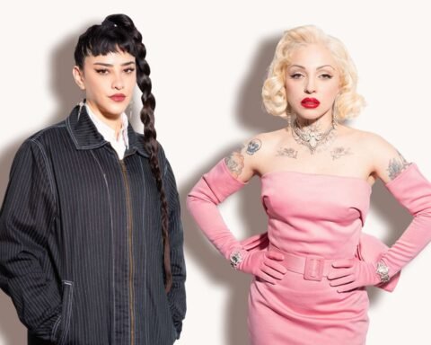 GRTSCH y Mon Laferte en fondo crema