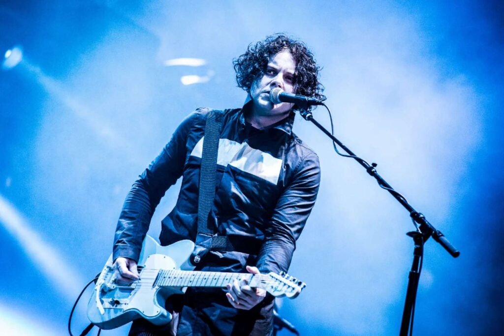 Jack White en el escenario