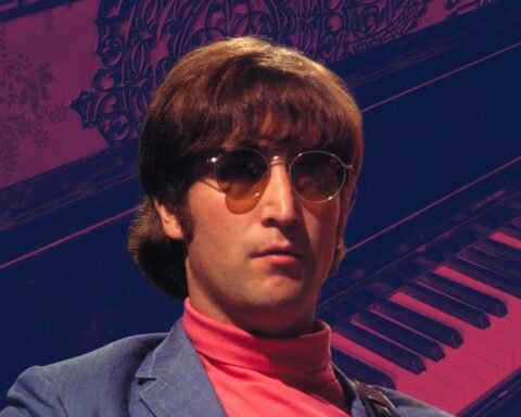 John Lennon con su piano