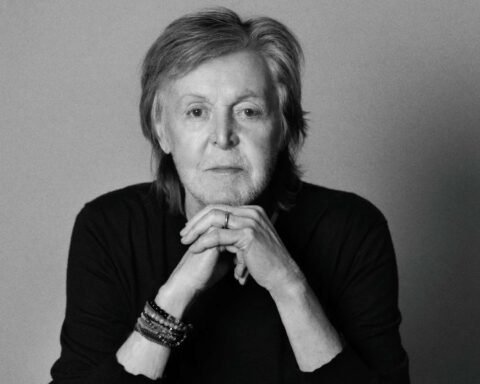 Paul McCartney en retrato a blanco y negro