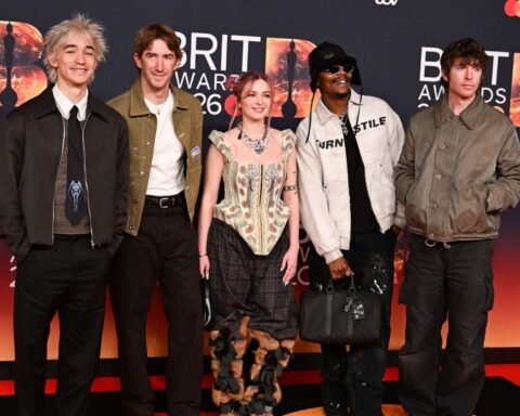 Turnstile en la alfombra roja de los BRIT Awards