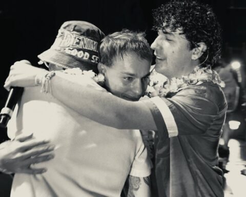 Alex Luna, DAAZ, Sabino abrazados