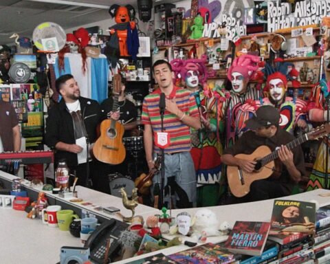 Milo J en su sesión Tiny Desk