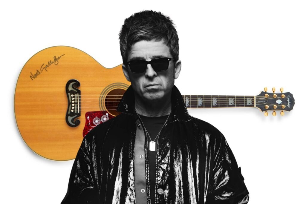 Noel Gallagher con su Epiphone acústica