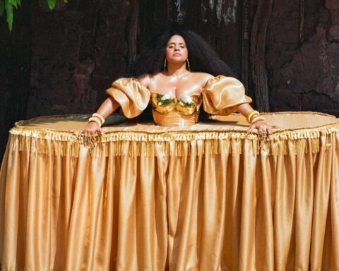 Lido Pimienta en la portada de Caribenya