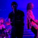 The Strokes sobre el escenario