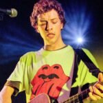 Chris Martin de Coldplay sobre el escenario en el 2000