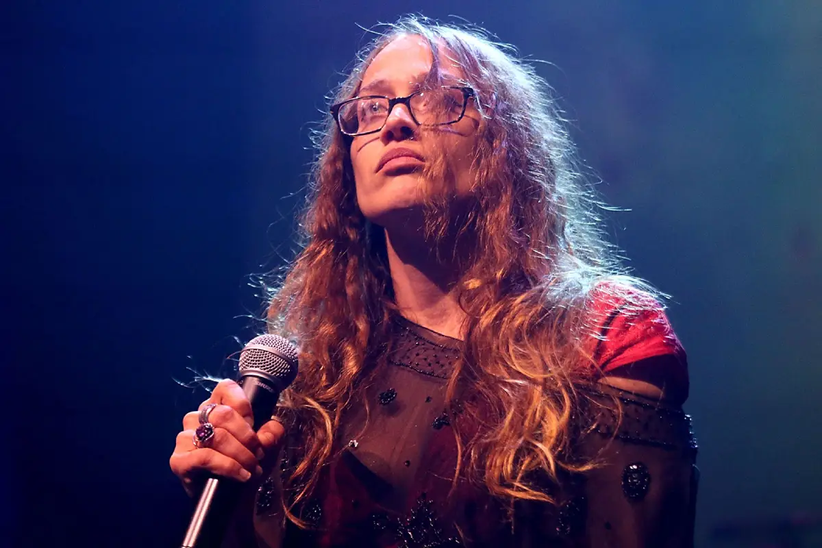 Fiona Apple sobre el escenario