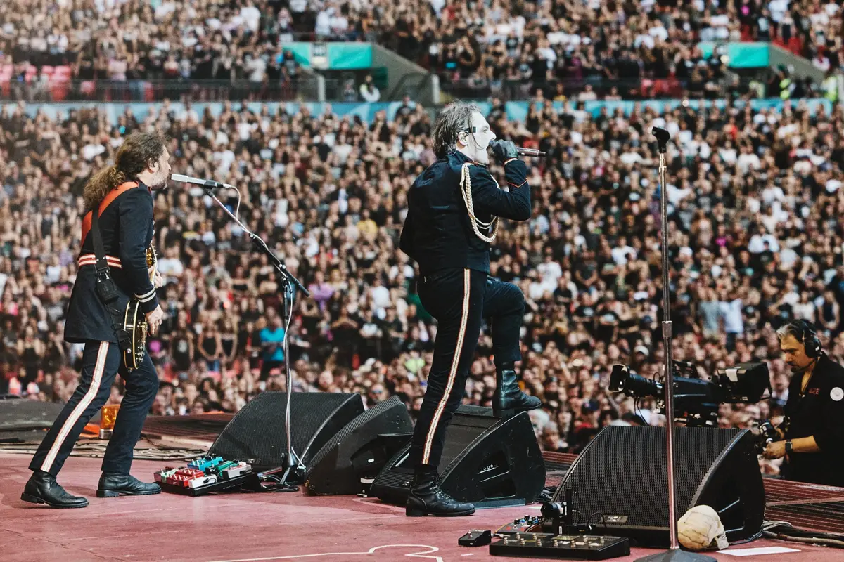 Gerard Way y My Chemical Romance en concierto en el estadio de Wembley