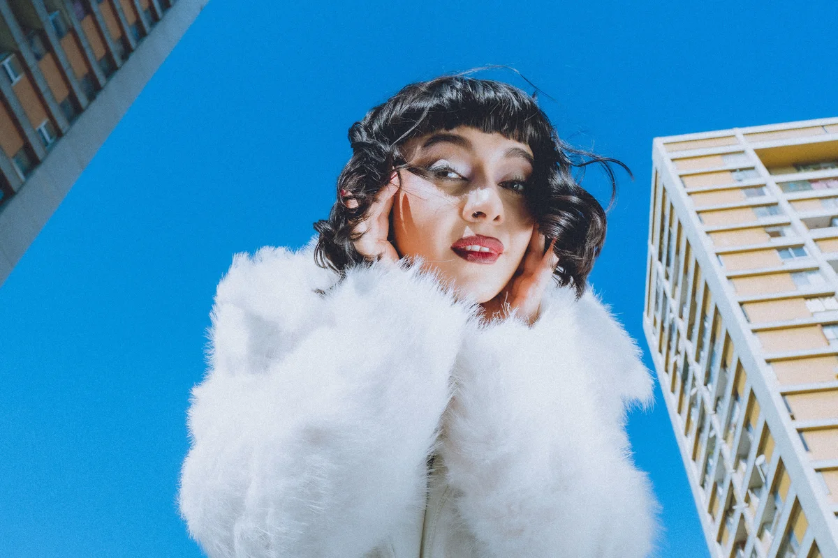 Cancamusa, artista chilena, autora de Cielo, llora por mí