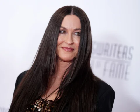 Alanis Morissette demanda a su exmánager de gira por extorsión civil, fraude y falsa representación negligente