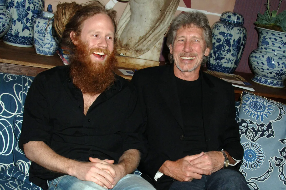Harry Waters y Roger Waters en una fiesta en el Haymarket Hotel de Londres, tras la gala ‘Cries from the Heart’