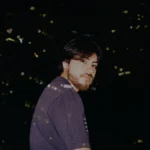 Mauricio Tapia, vocalista de Los Retros, en una fotografía de prensa