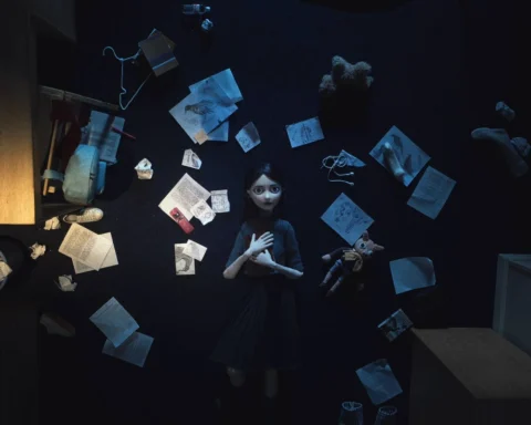 Astrid, la protagonista de Prelude to The End, el corto animado de My Chemical Romance y Lauren Tsai