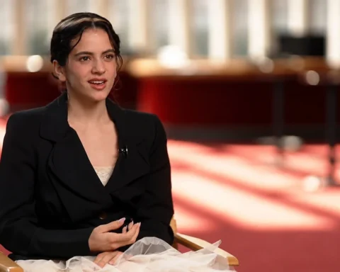 Rosalía durante su entrevista con CBS Sunday Morning