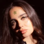 SISSIE, cantautora ecuatoriana-colombiana, en una foto de prensa